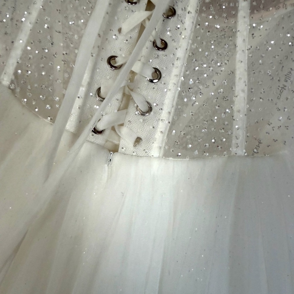 🌺SPARKLES MillaNova White Strapless Sweetheart Wedding Gown - Perfect 2nd Dress - Picture 10 of 10